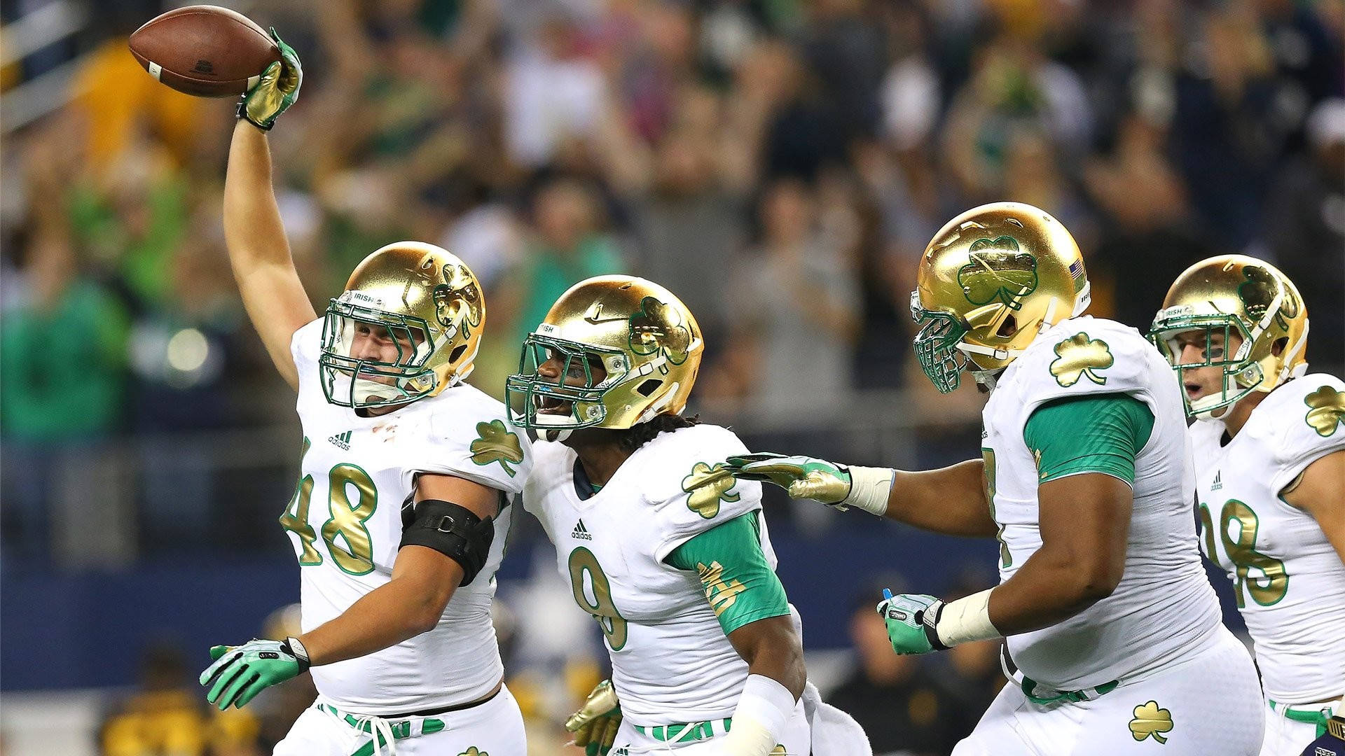 Notre Dame Fighting Irish Deserve Cheers Background