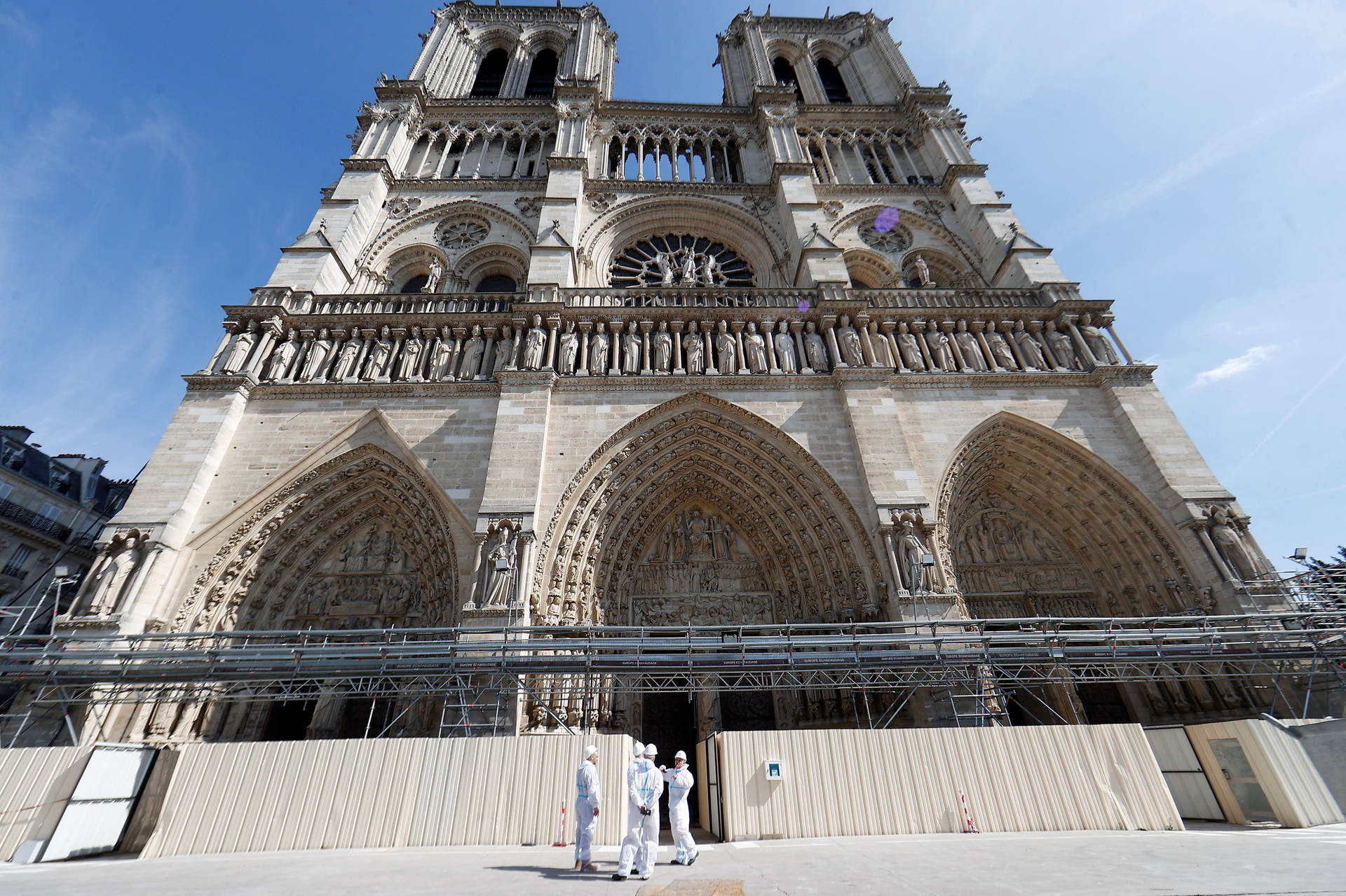 Notre Dame Front Bottom Perspective