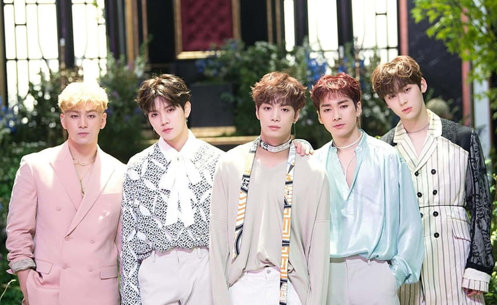 Nuest Classical Outfit Kpop Group Background