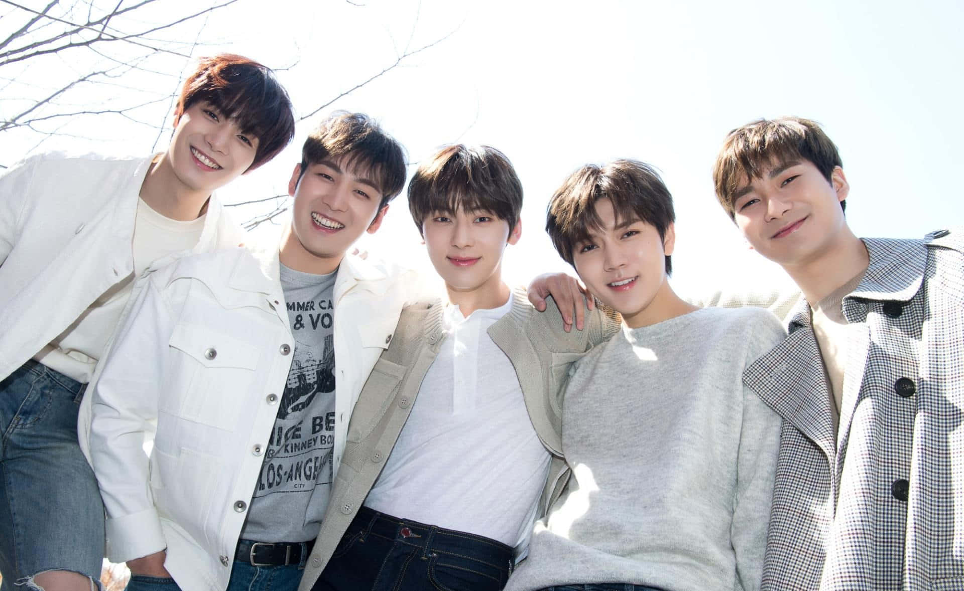 Nuest Kpop Boy Group Outdoor