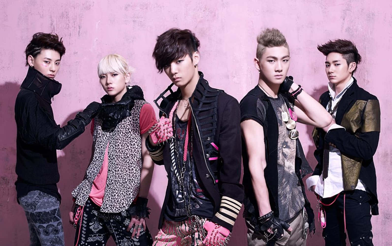 Nuest Kpop Hiphop Boy Group Background