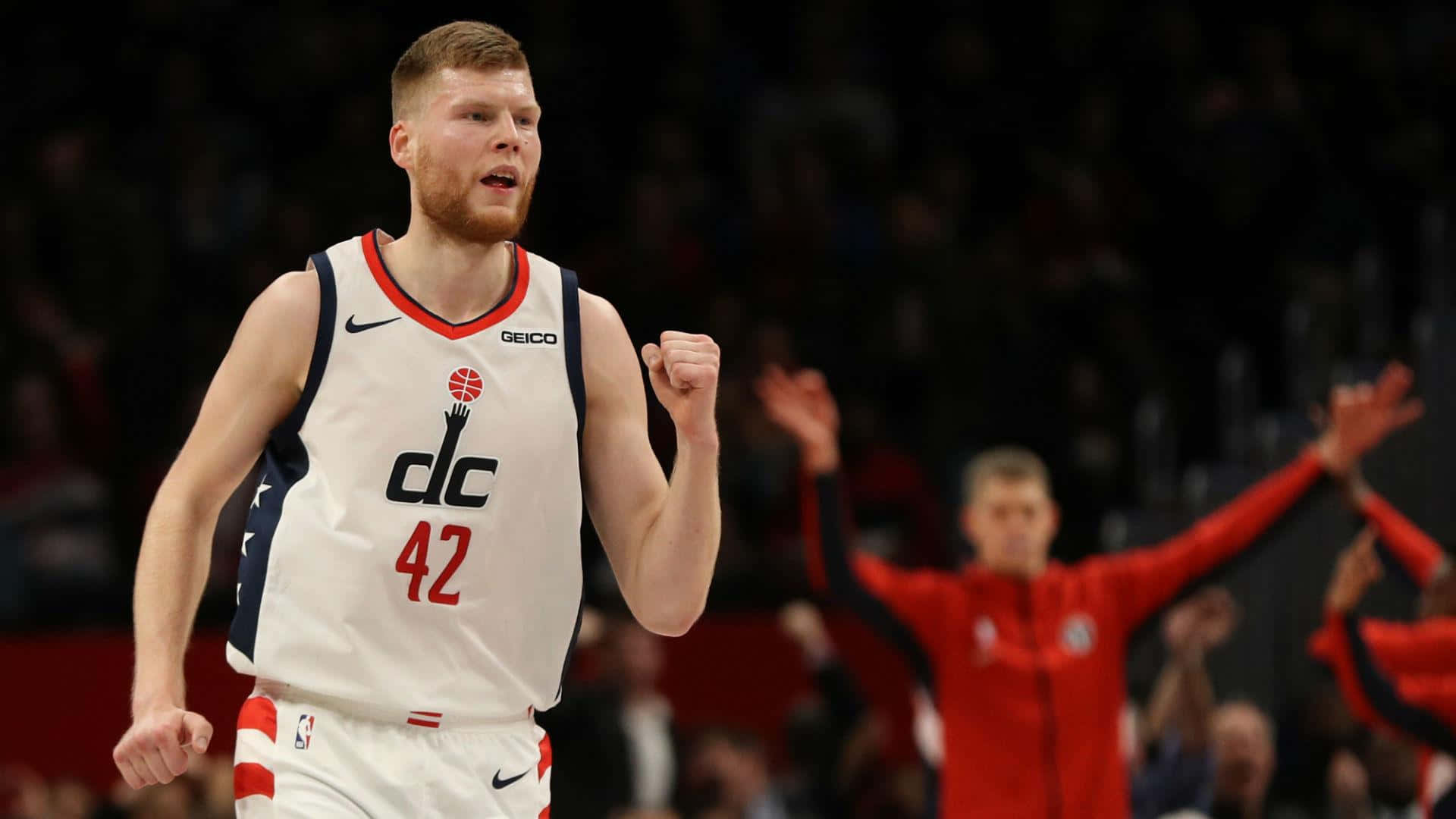 Nuggets Interest Davis Bertans Thriving Background