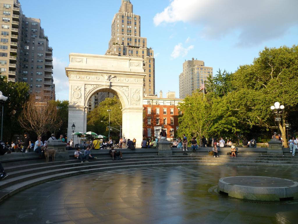 Nyu Park Scenery Background