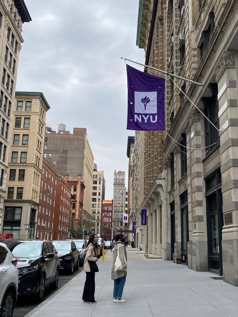 Nyu Streets With Students Background