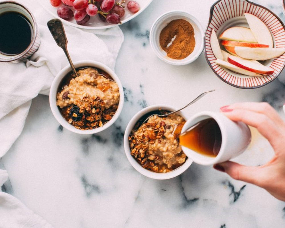 Oatmeal Breakfast For Two Background