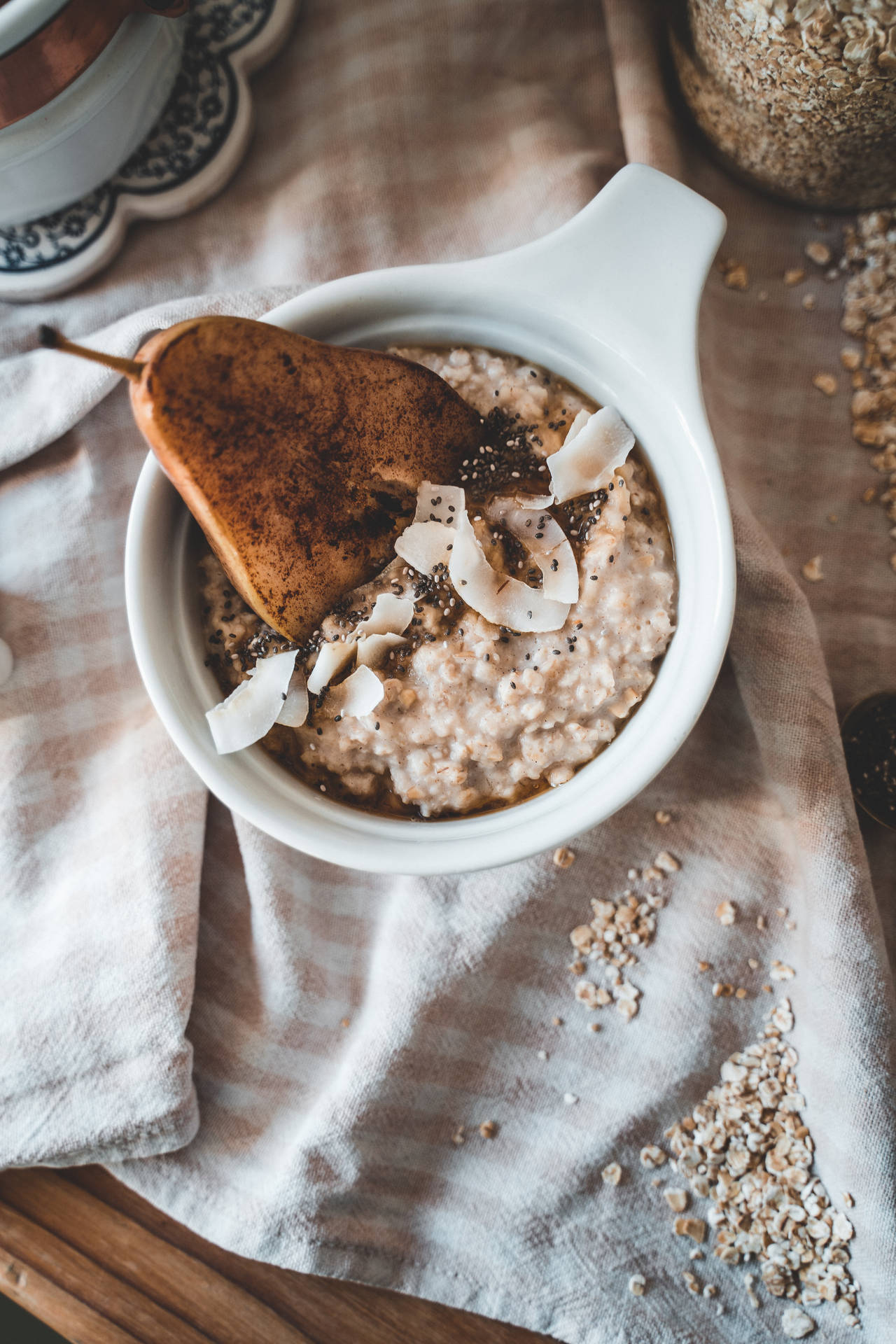 Oatmeal With Pears Background