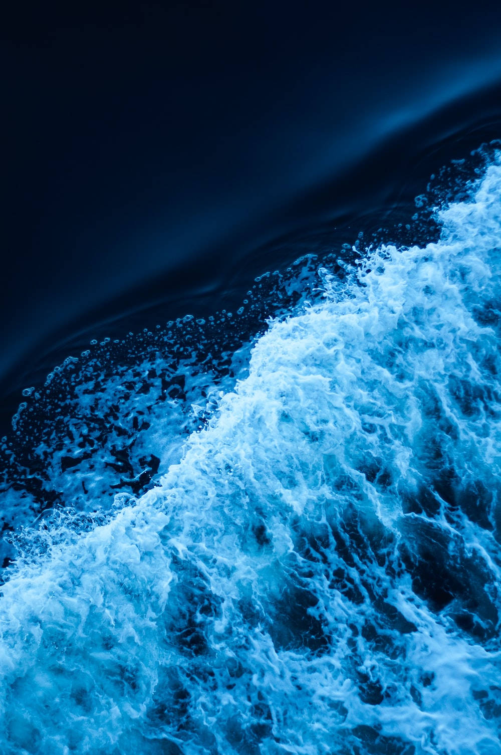 Ocean Waves Aesthetic Dark Blue Hd Background