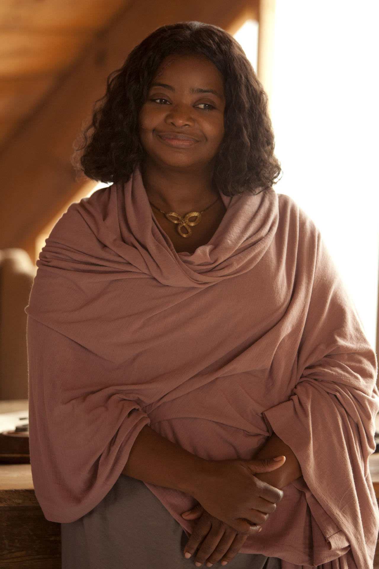 Octavia Spencer Divergent Movie Character Johanna Background