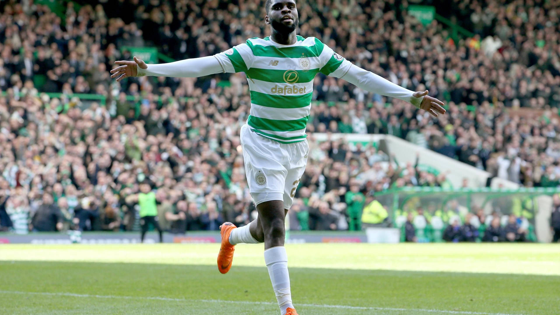 Odsonne Edouard Running On The Field Background