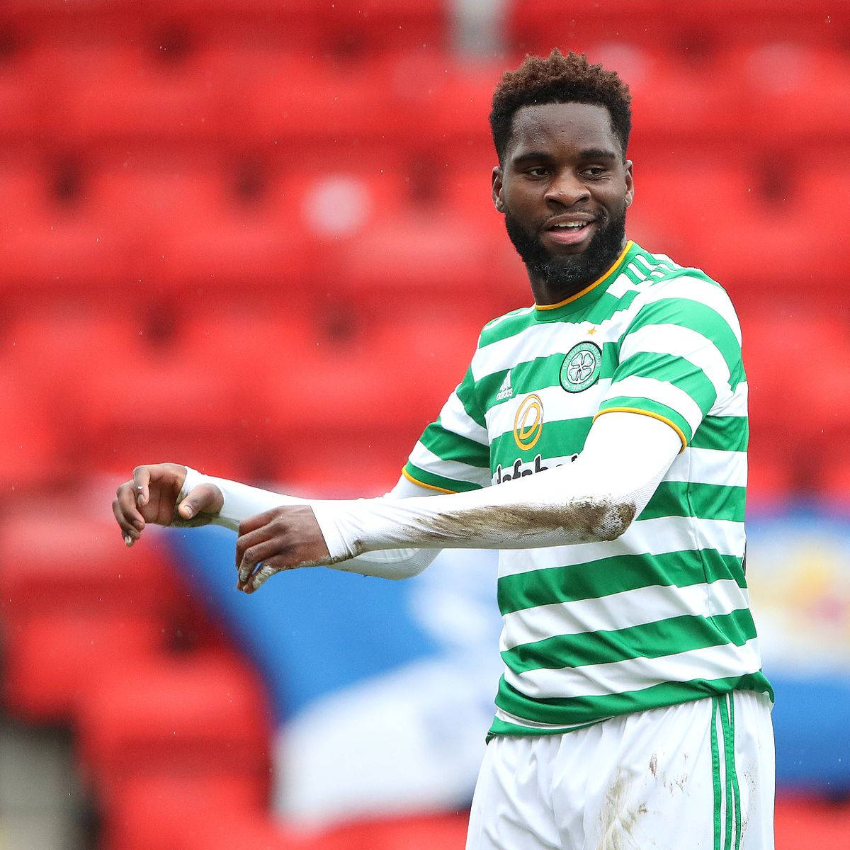 Odsonne Edouard With Muddy Sleeves Background