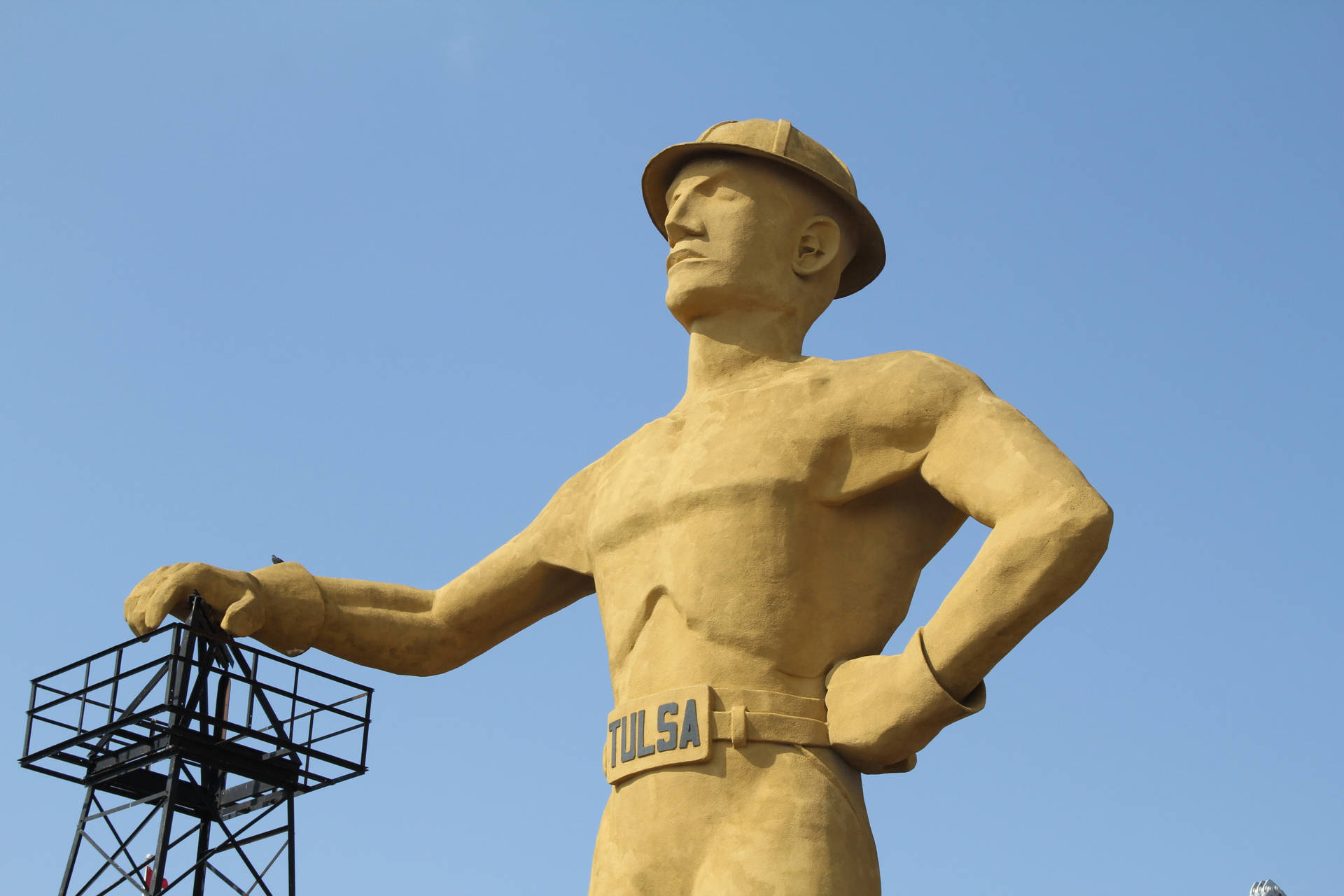 Oklahoma Golden Driller Statue Background