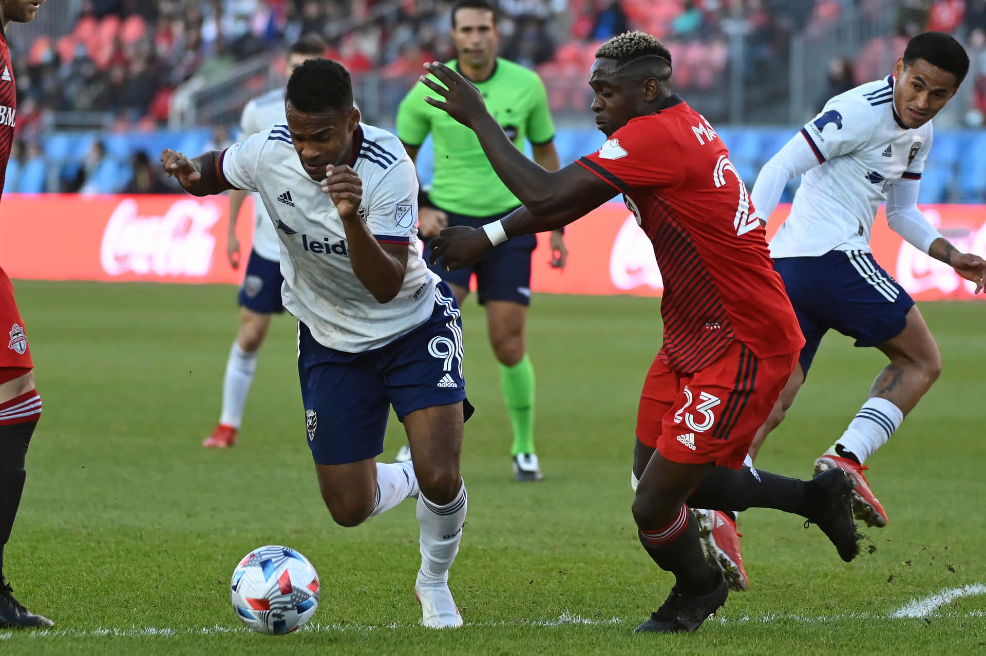 Ola Kamara D.c. United Vs. Toronto Fc 2021 Background