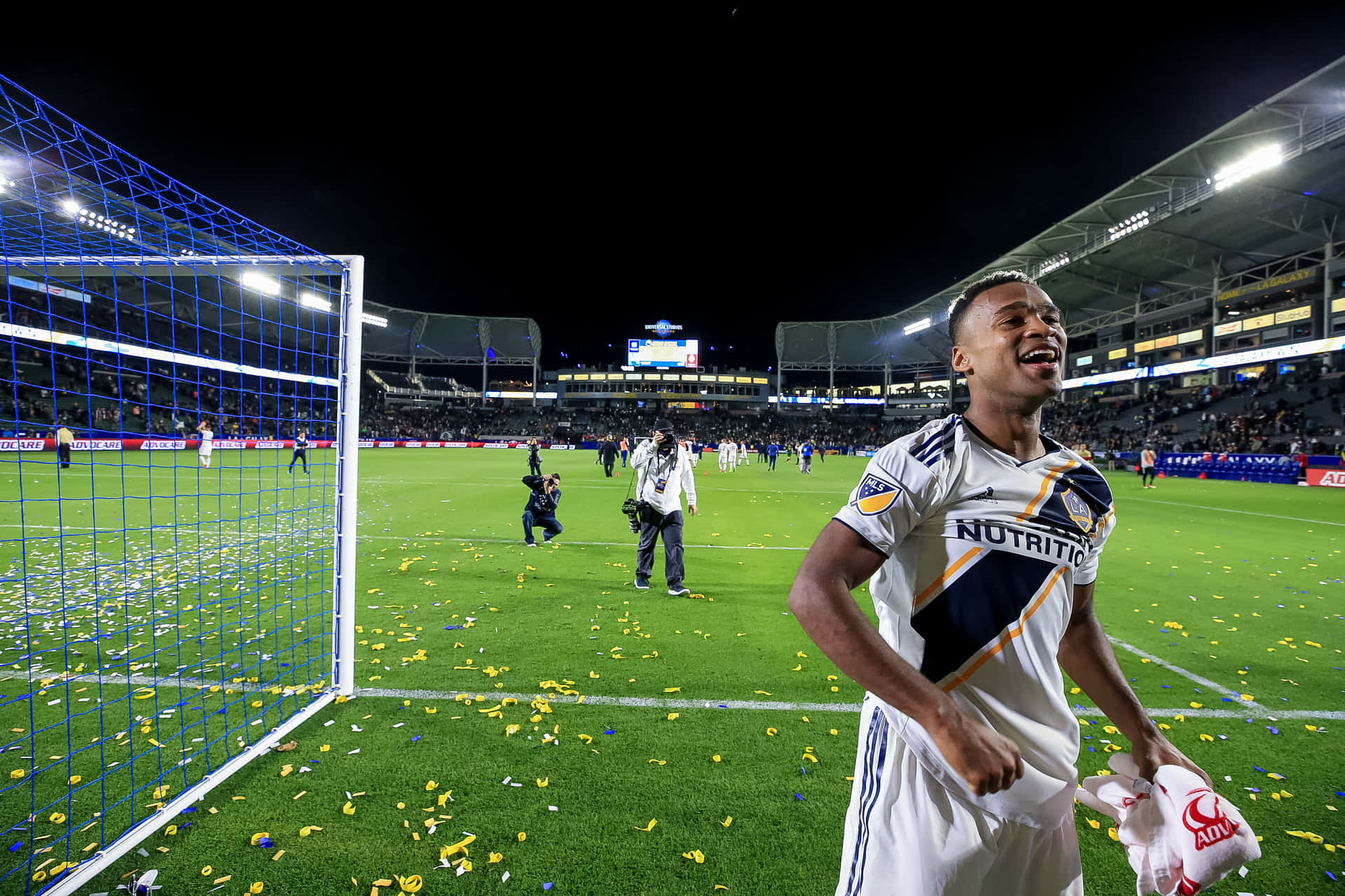 Ola Kamara Los Angeles Galaxy Happy Candid Shot Background