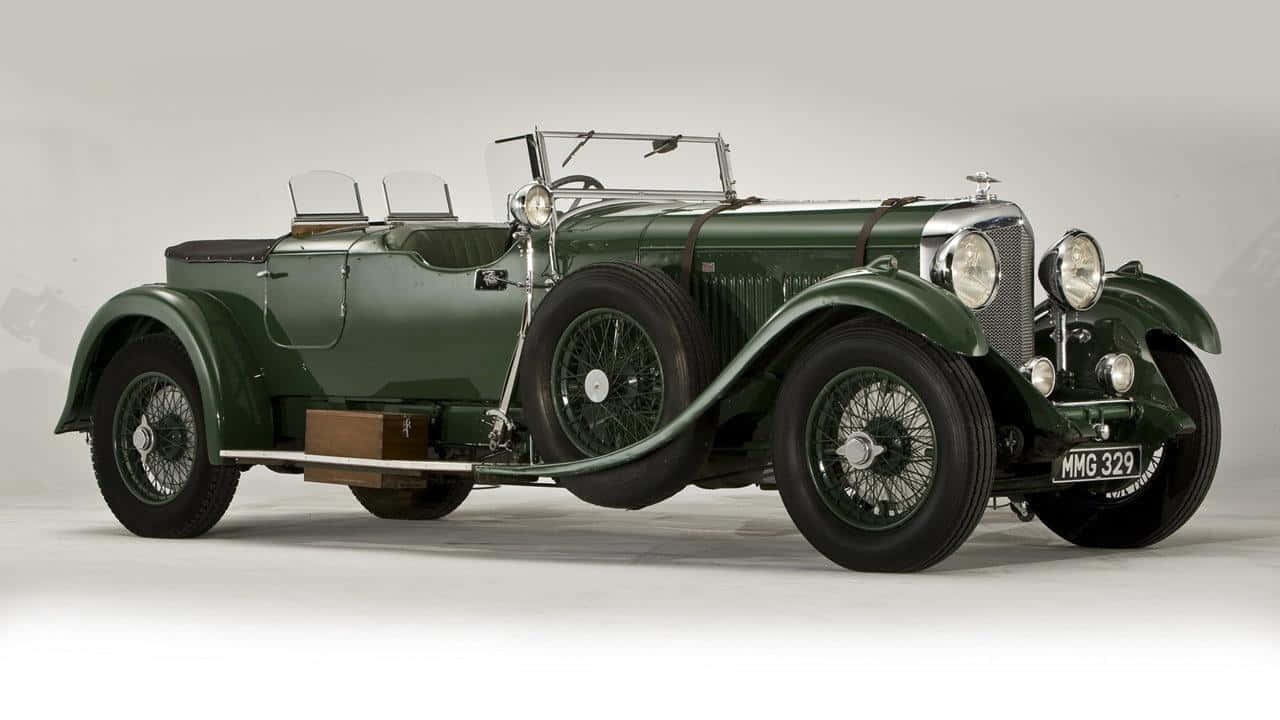 Old Bentley 1925 3 Litre Background