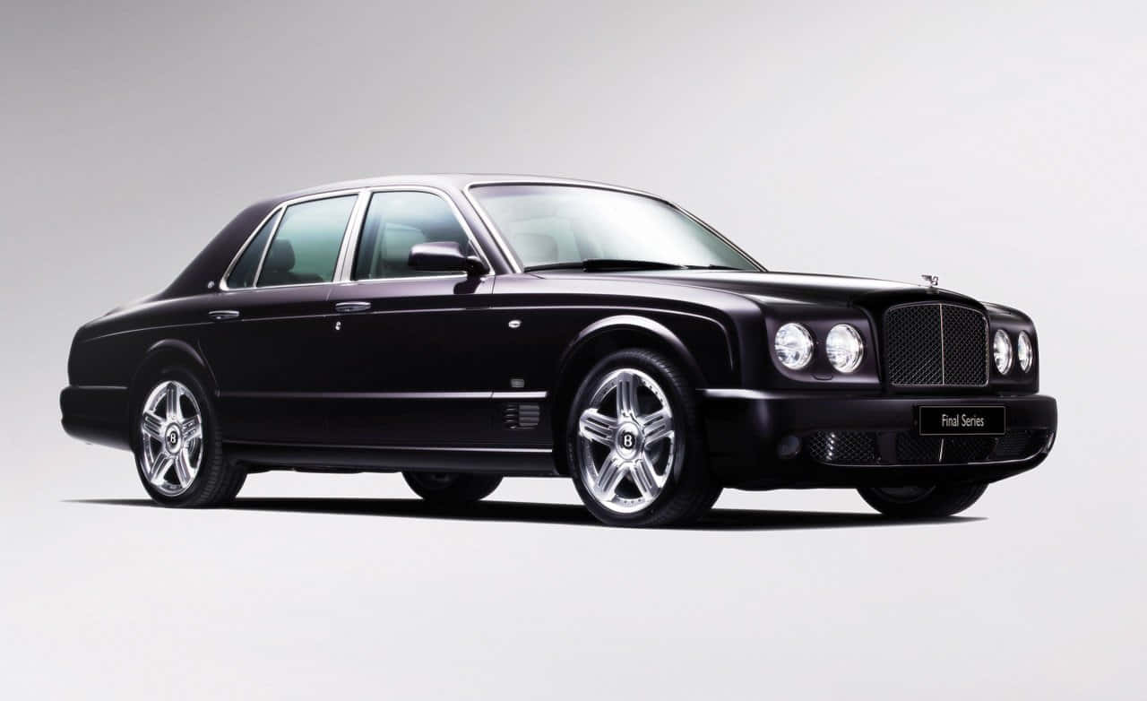 Old Bentley 2005 Arnage Red Label Background