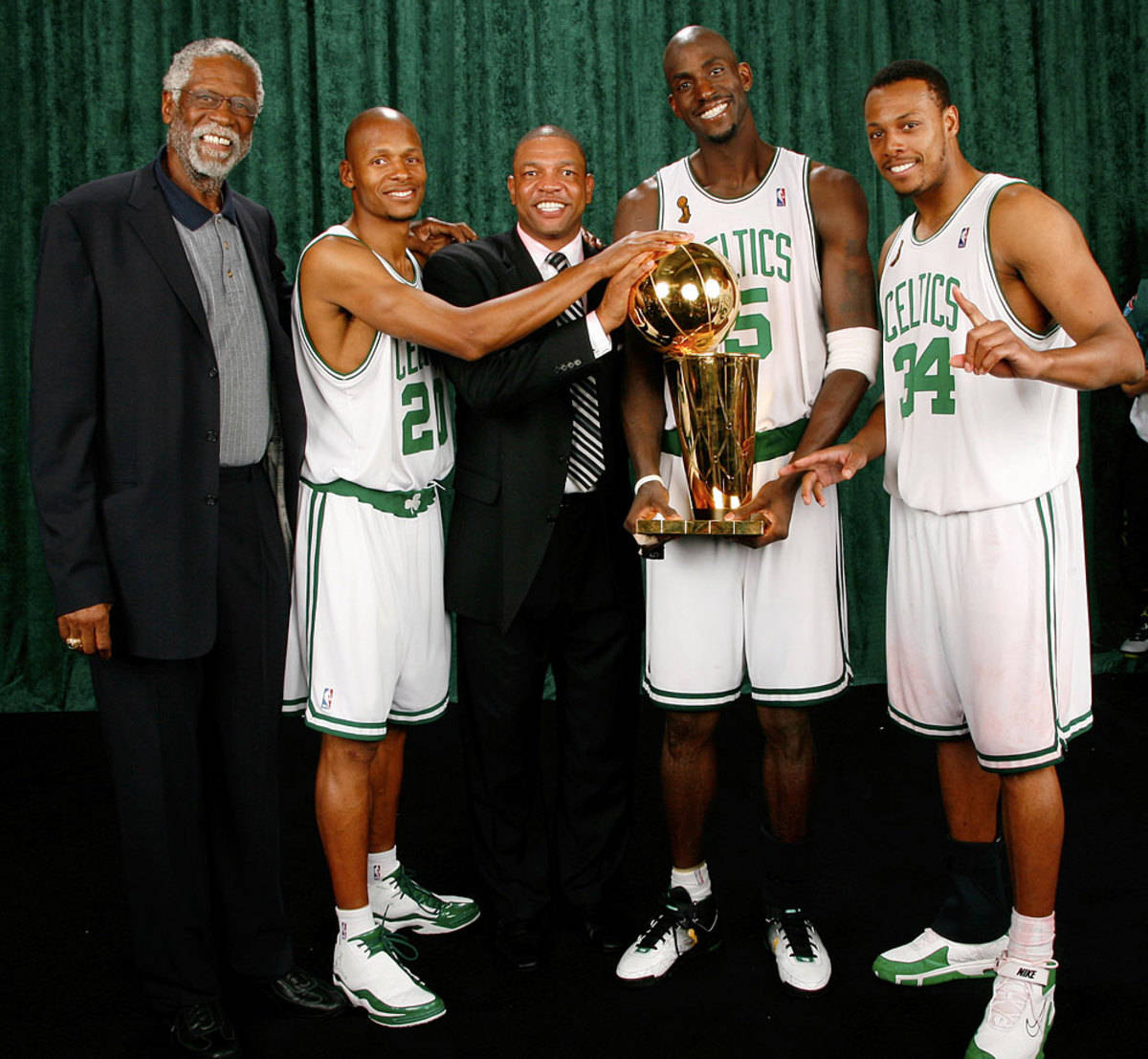 Old Bill Russell With The New Boston Celtics Background