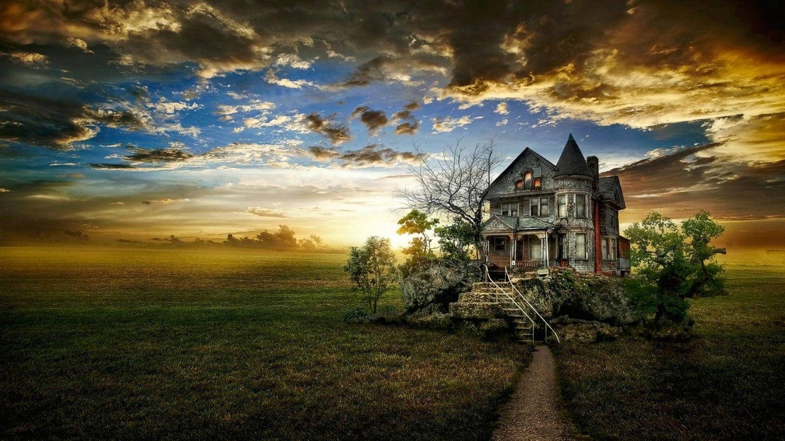 Old Haunted House With Sunset Background