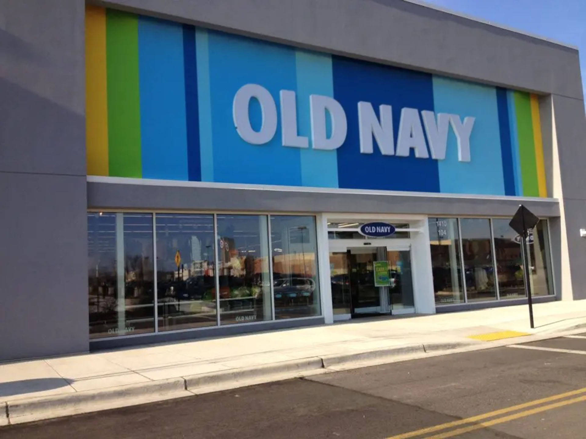 Old Navy In Gambrills Maryland Background