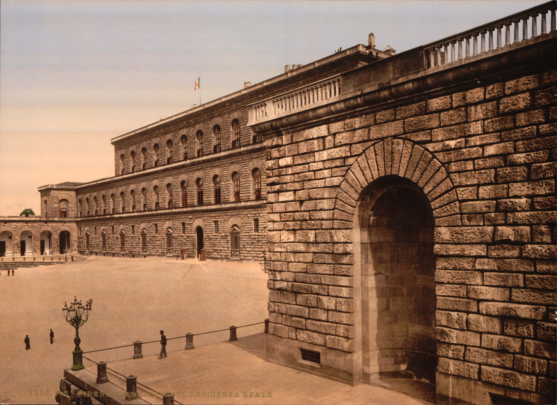 Old Photo Of Palazzo Pitti Background