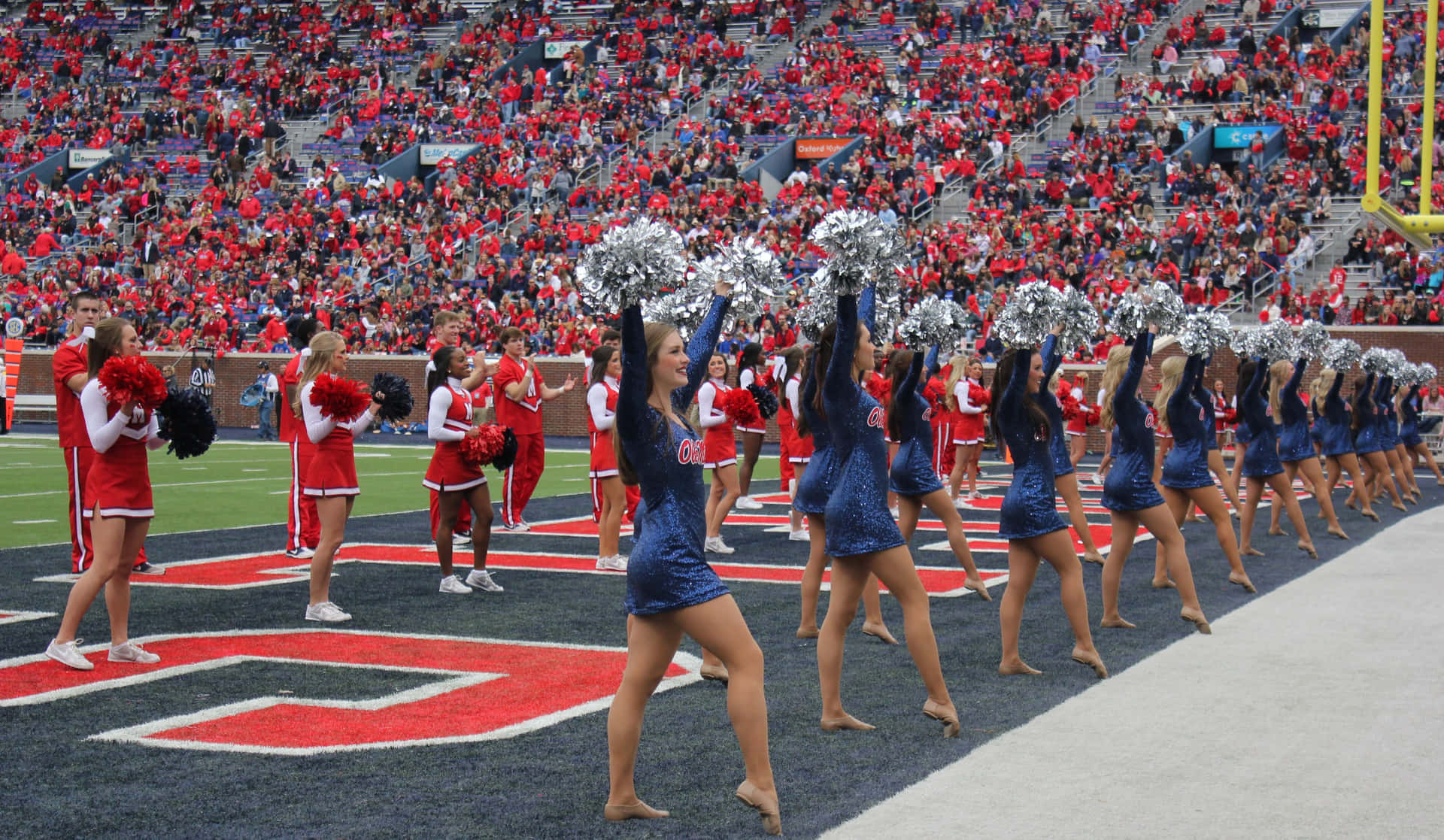 Ole Miss Cheerleaders Background