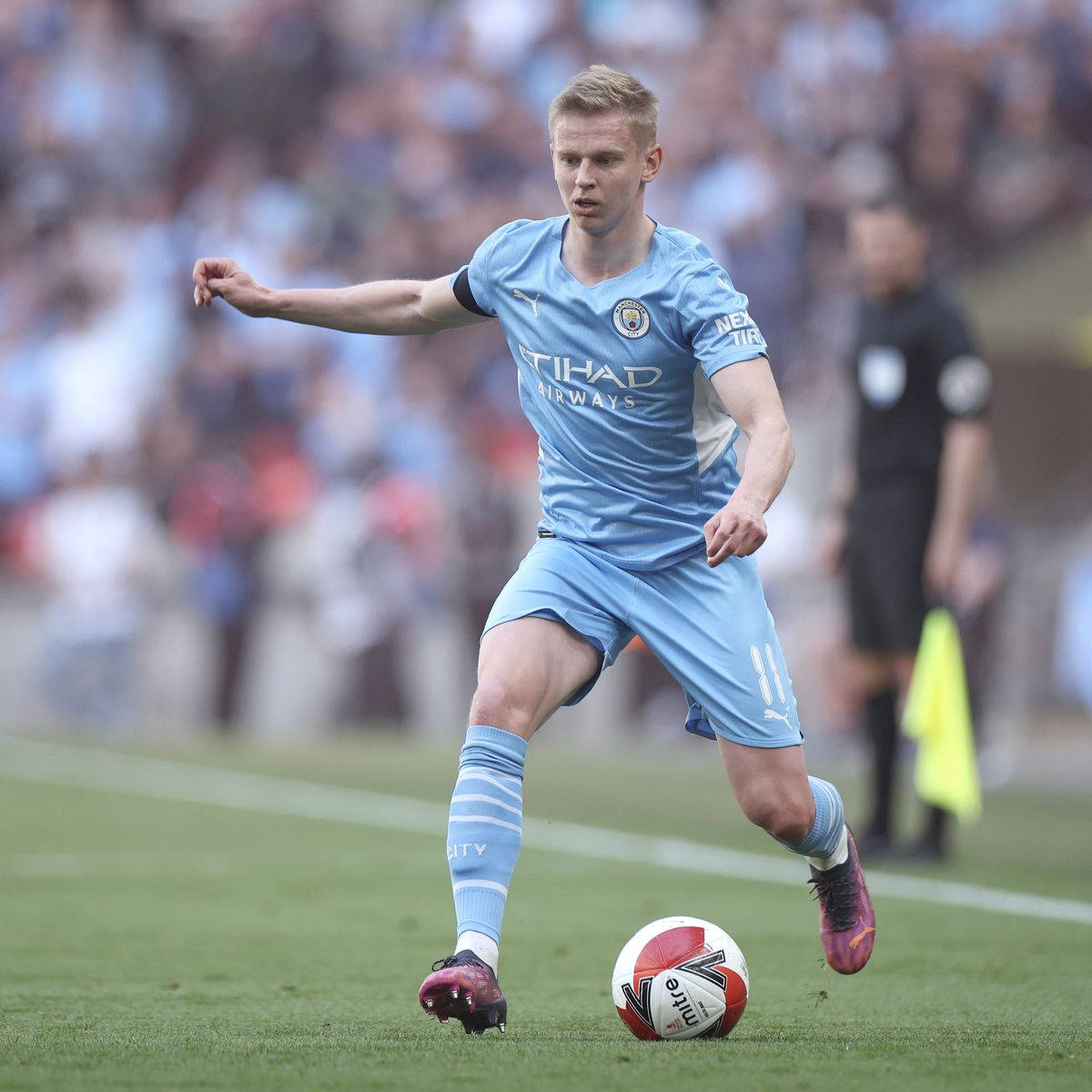 Oleksandr Zinchenko Light Blue Strike Background