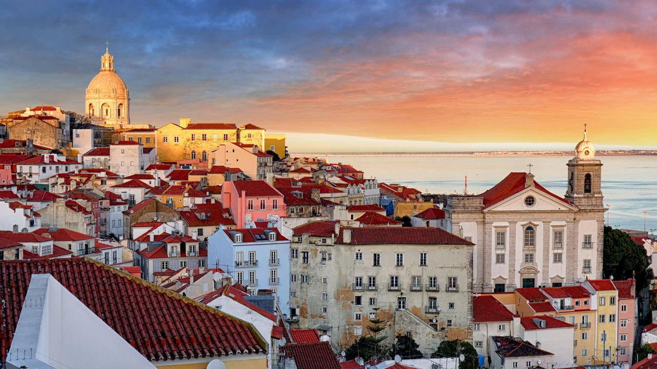 Ombre Sunset Sky Lisbon Background