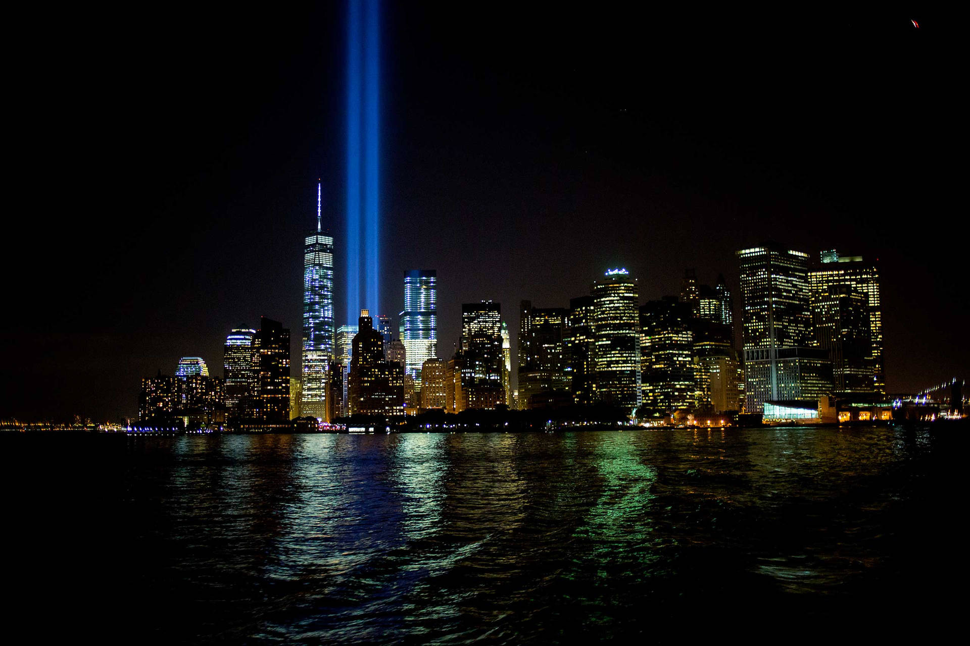 One World Trade Center Beside The Light Background