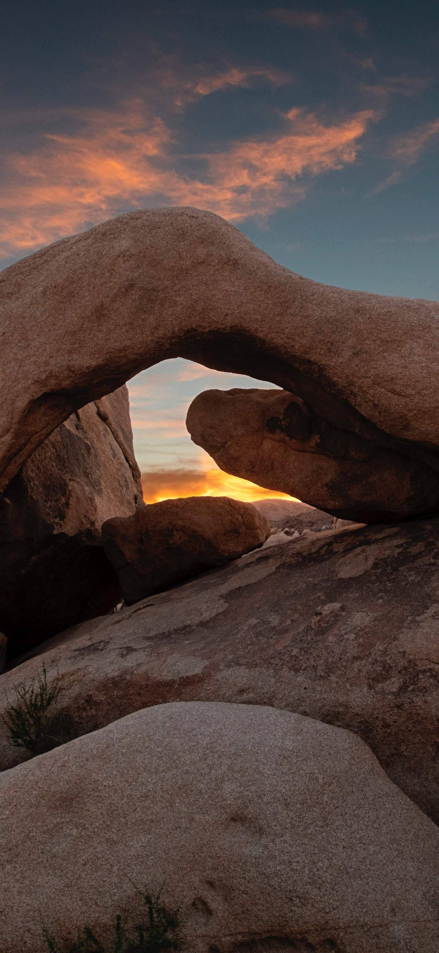 Oneplus 7 Pro Stone Arch Background