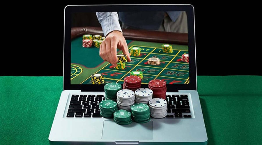 Online Virtual Baccarat Game Laptop Screen Background