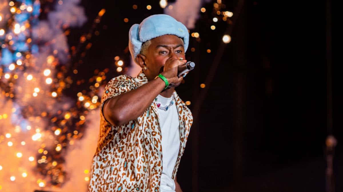 Onstage Sparks Tyler The Creator Pfp Background