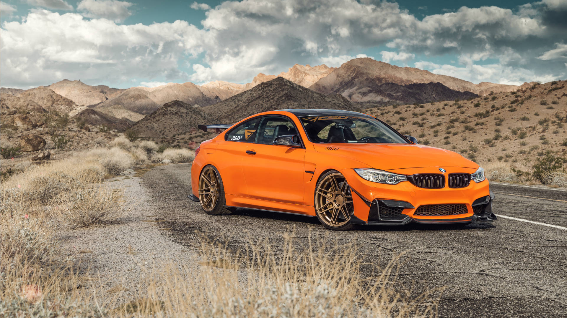 Orange Full Hd Bmw 2019 M4 Background