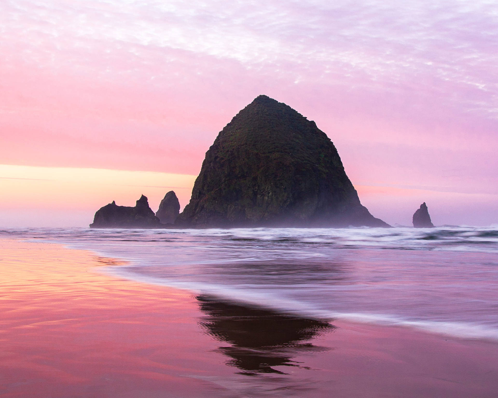 Oregon Haystack Rock Background