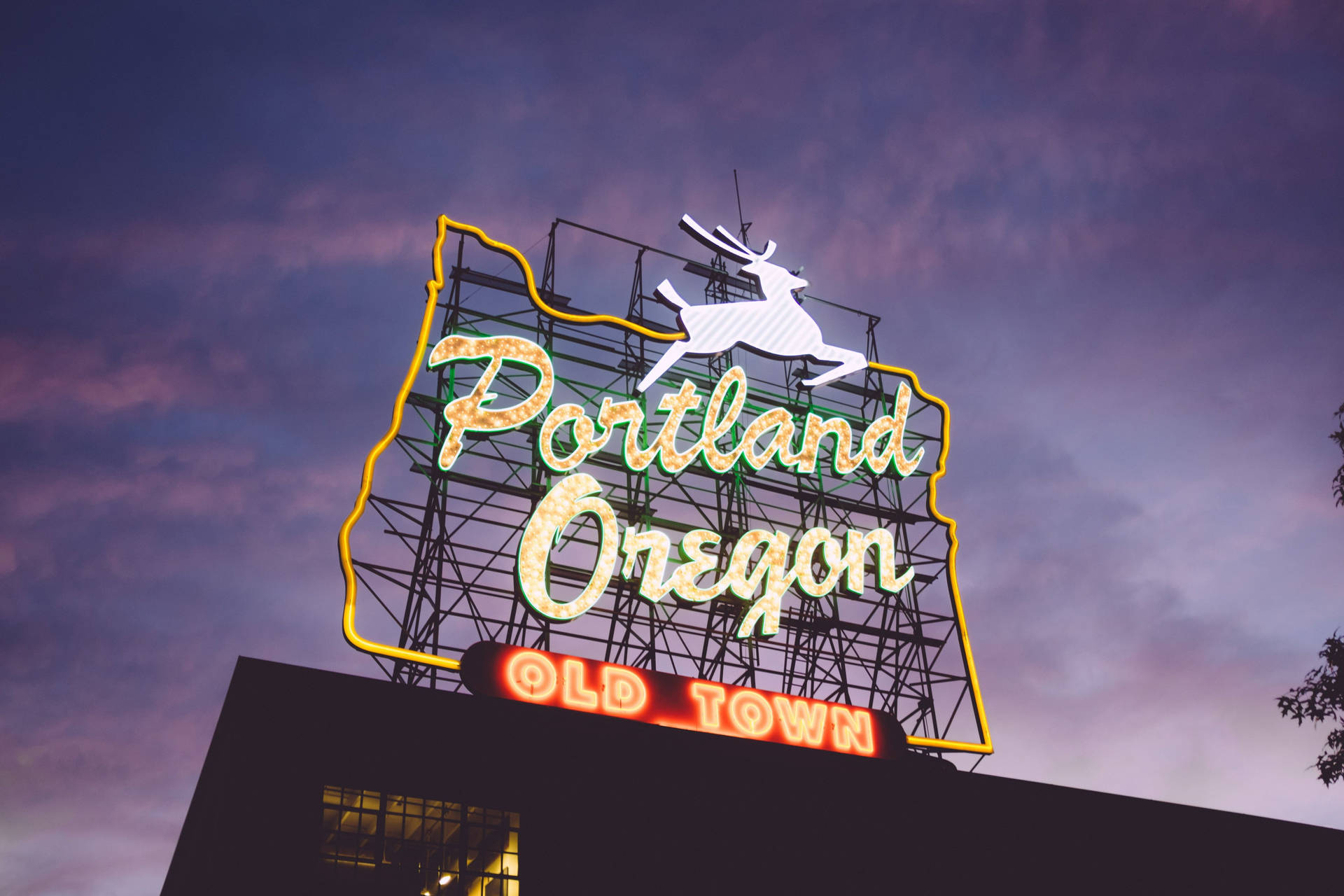 Oregon White Stag Sign Background