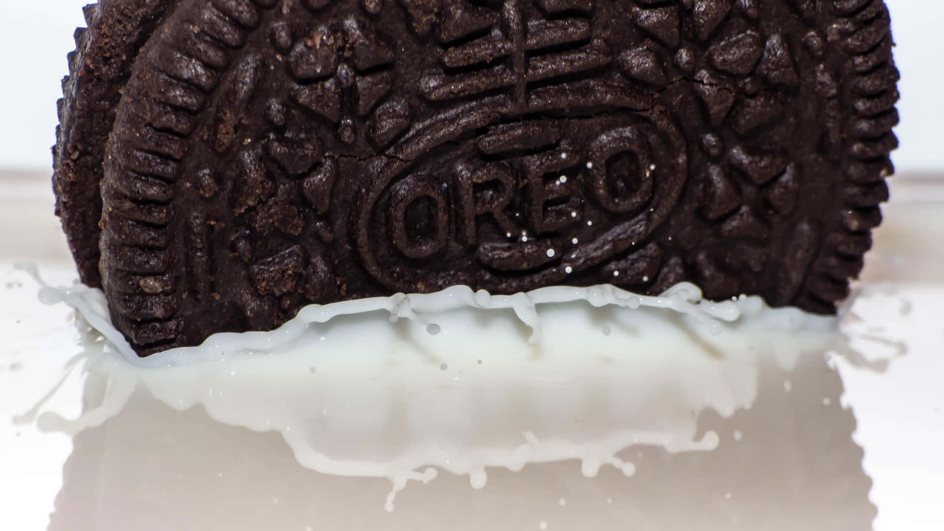 Oreo Cookie And Milk Background