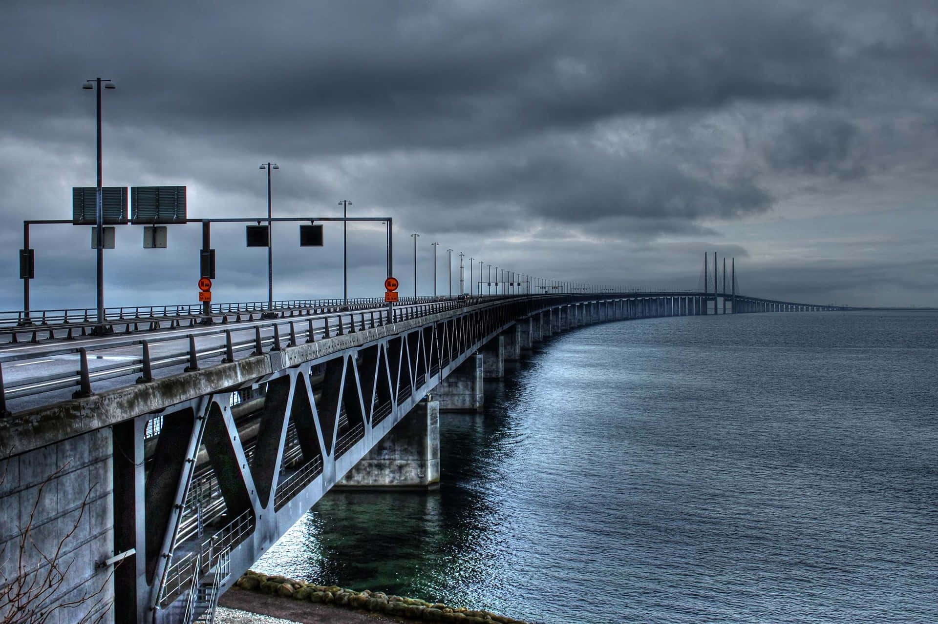 Oresund Bridge Dark Clouds Murder Spot Background