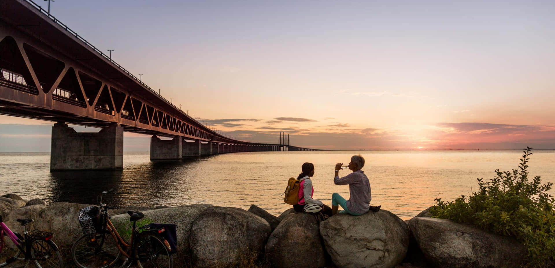 Oresund Bridge Romantic Couple Sunset