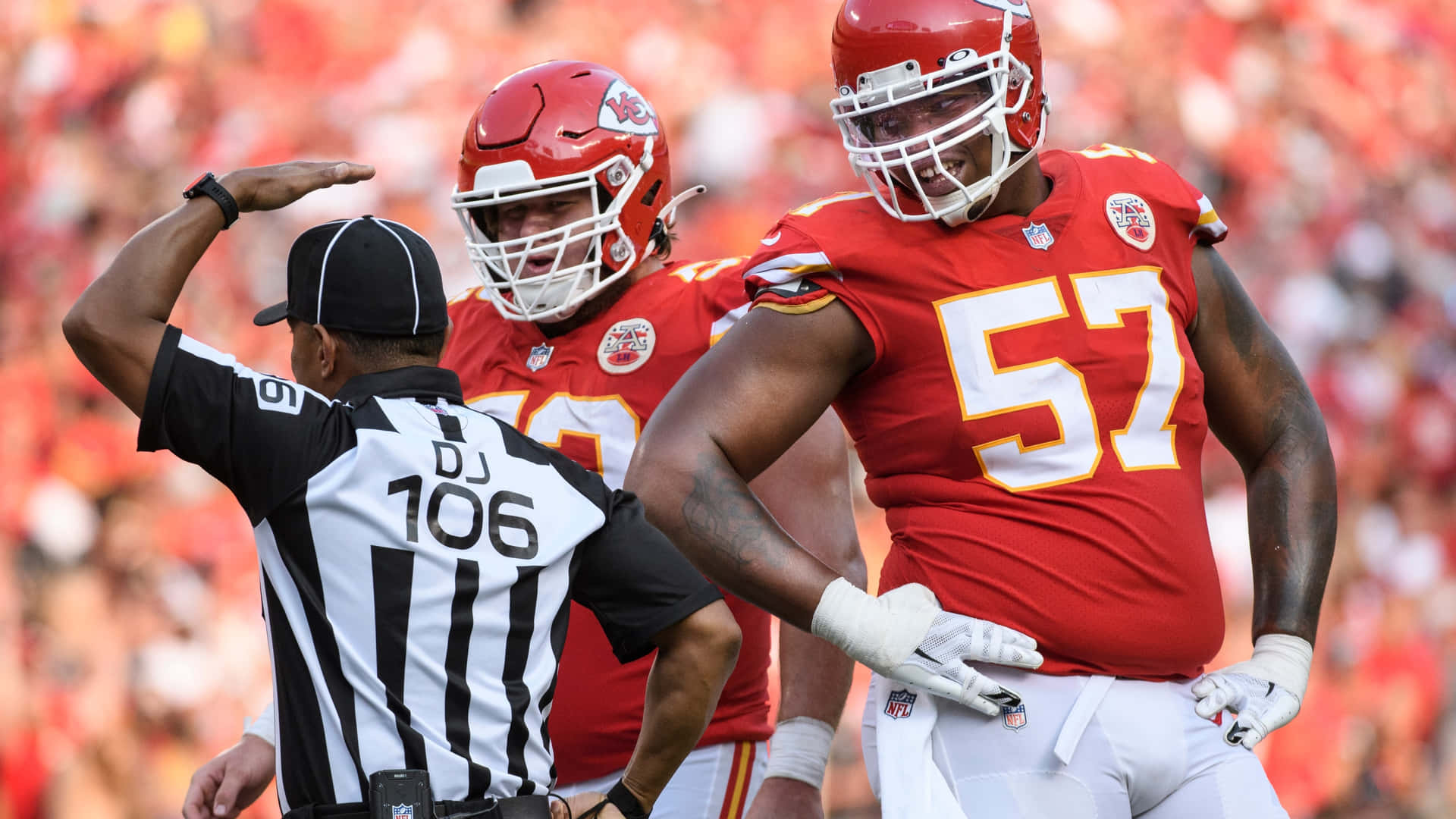 Orlando Brown Jr. Kansas City Chiefs Talking The Umpire Background