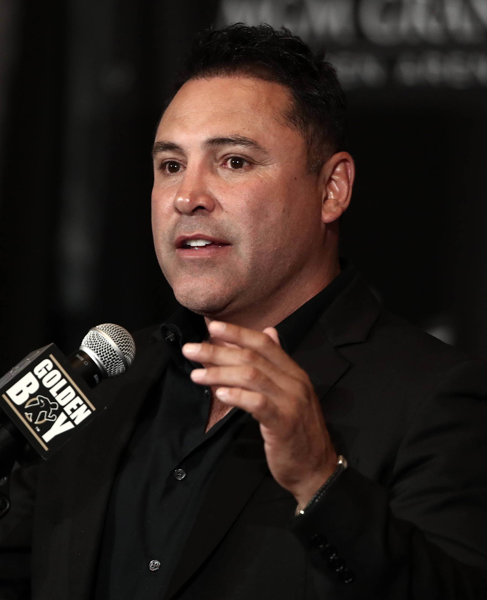 Oscar De La Hoya Talking Background