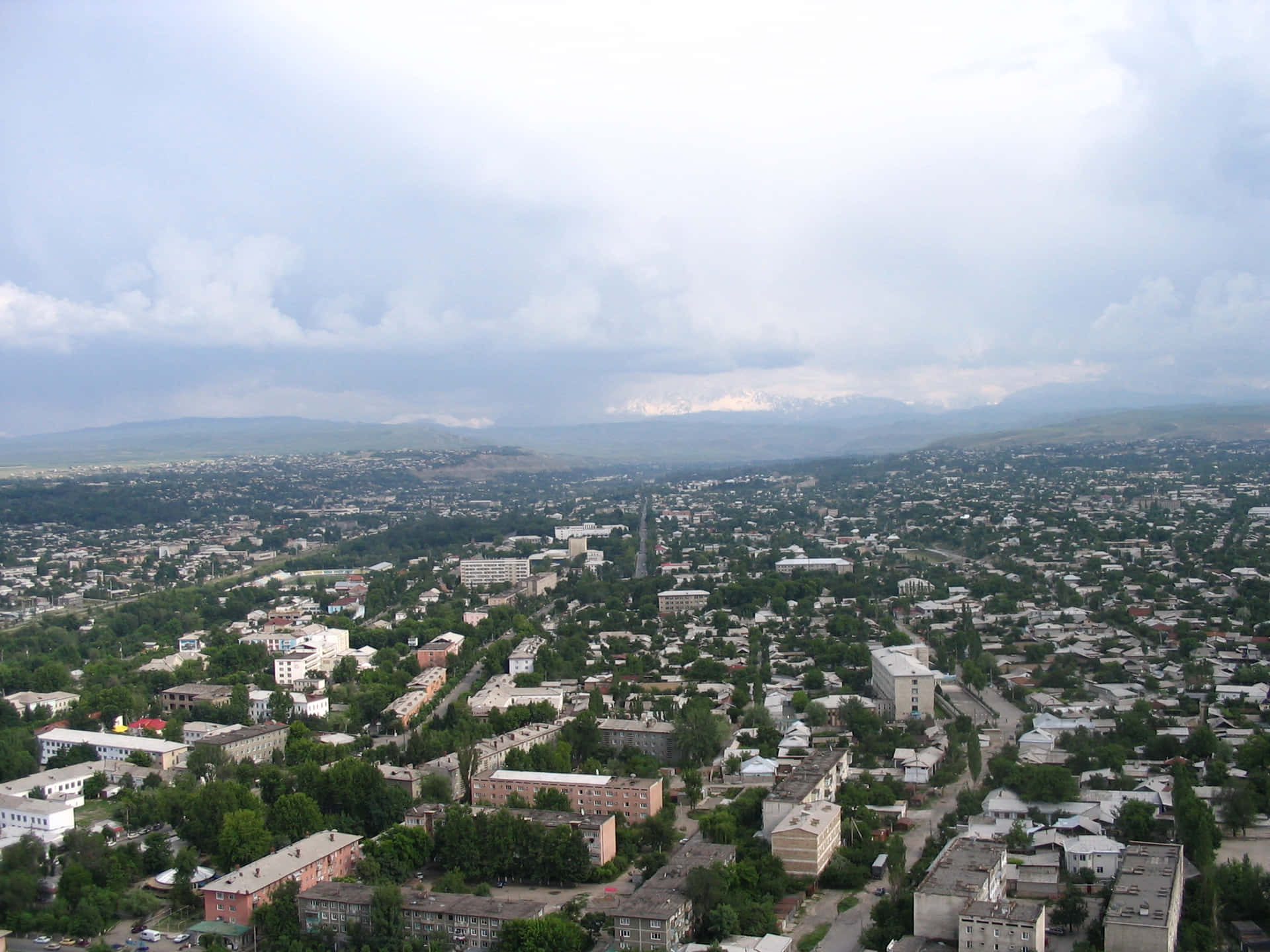 Osh Cityscape Background