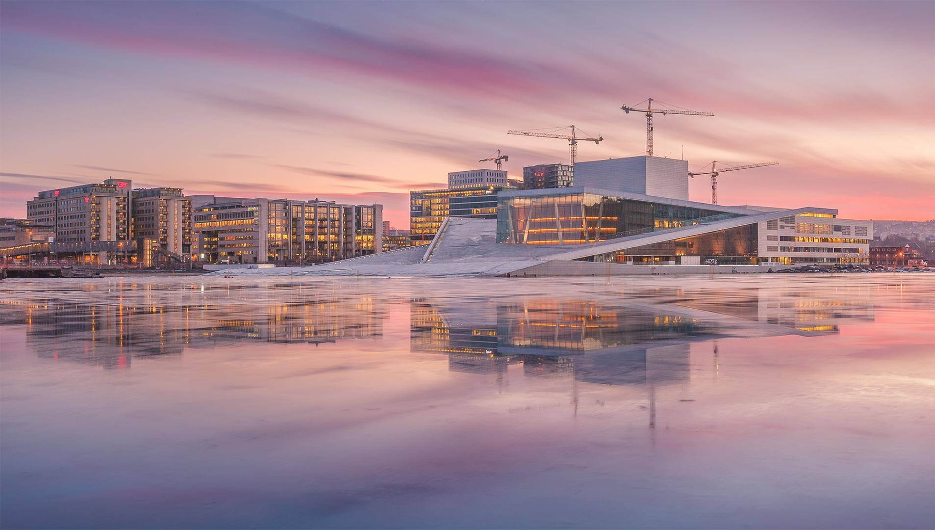 Oslo Sunset View Background