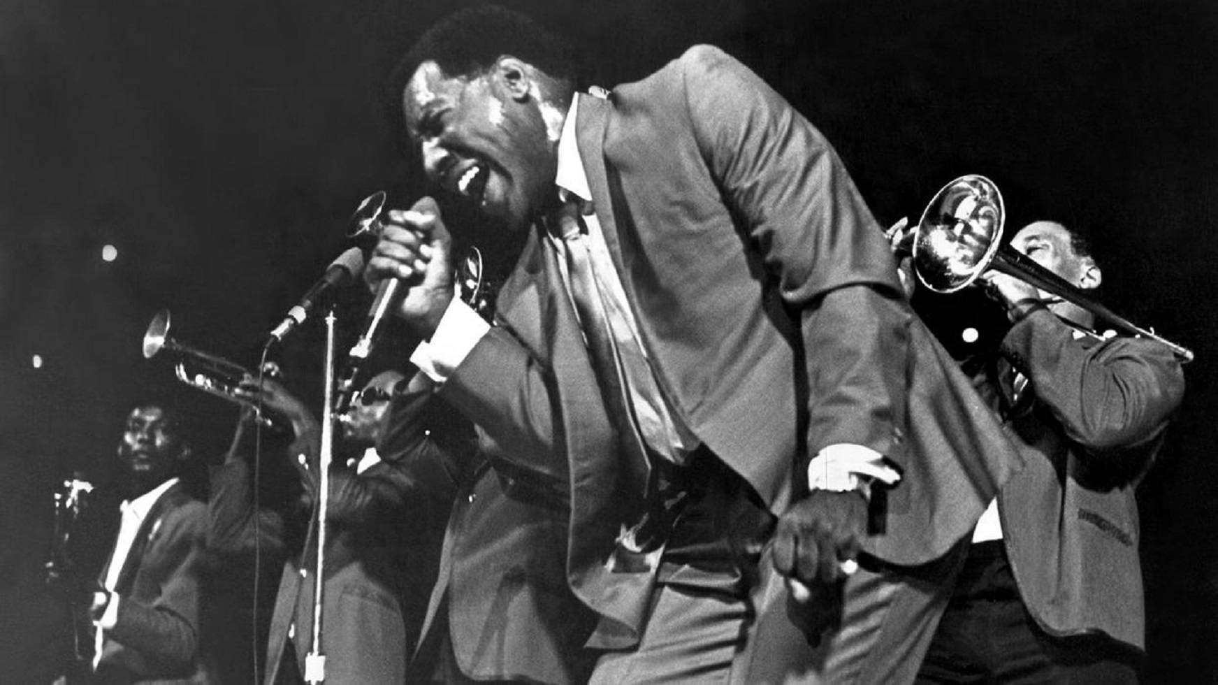 Otis Redding Singing With A Brass Band Background