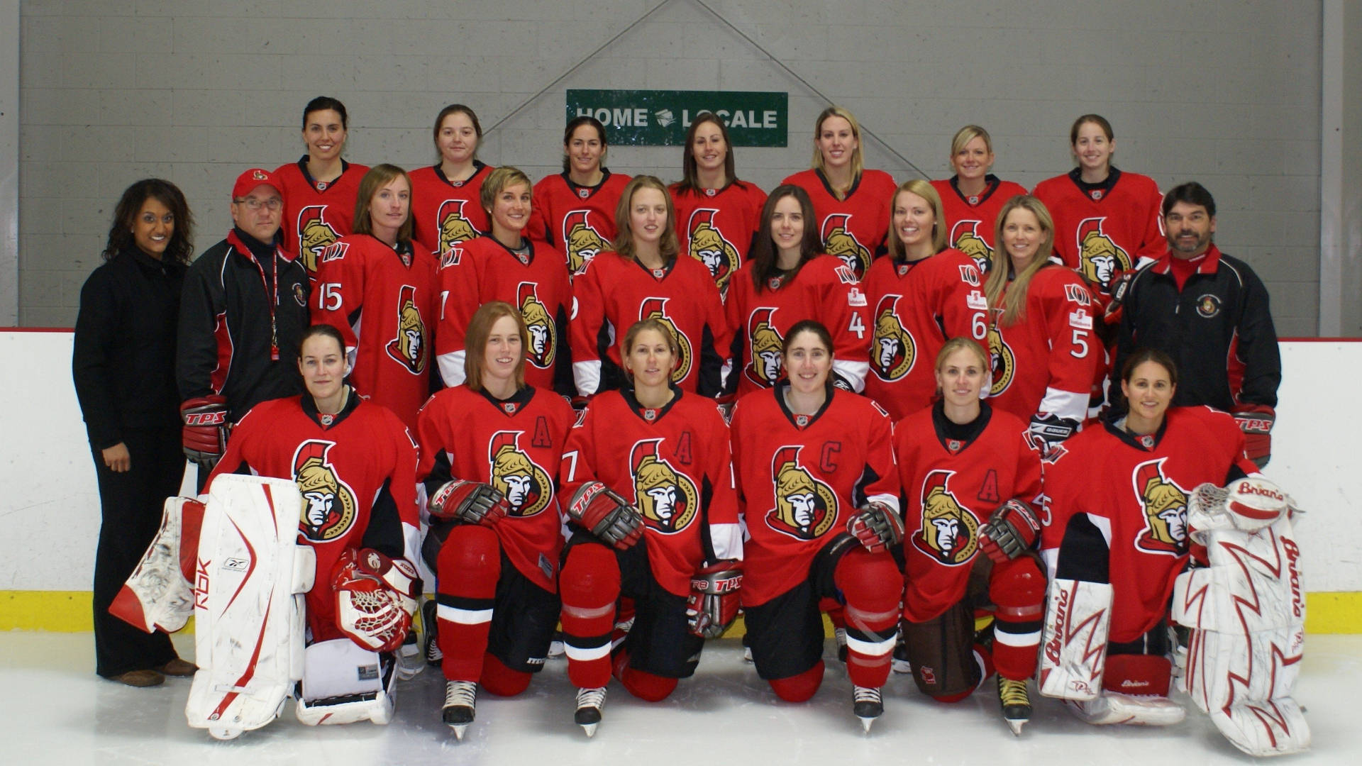 Ottawa Lady Senators Group Shot Background