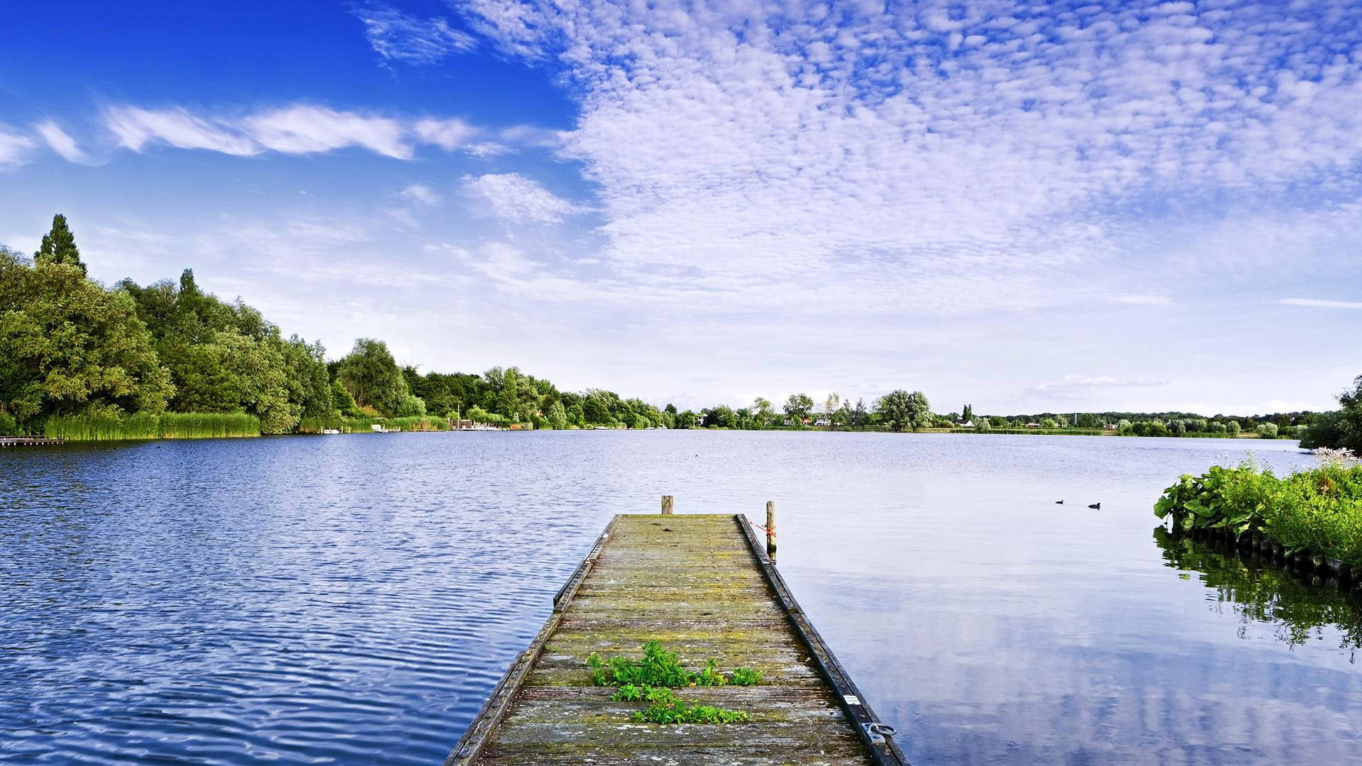 Outdoor Clear Lake Day Background