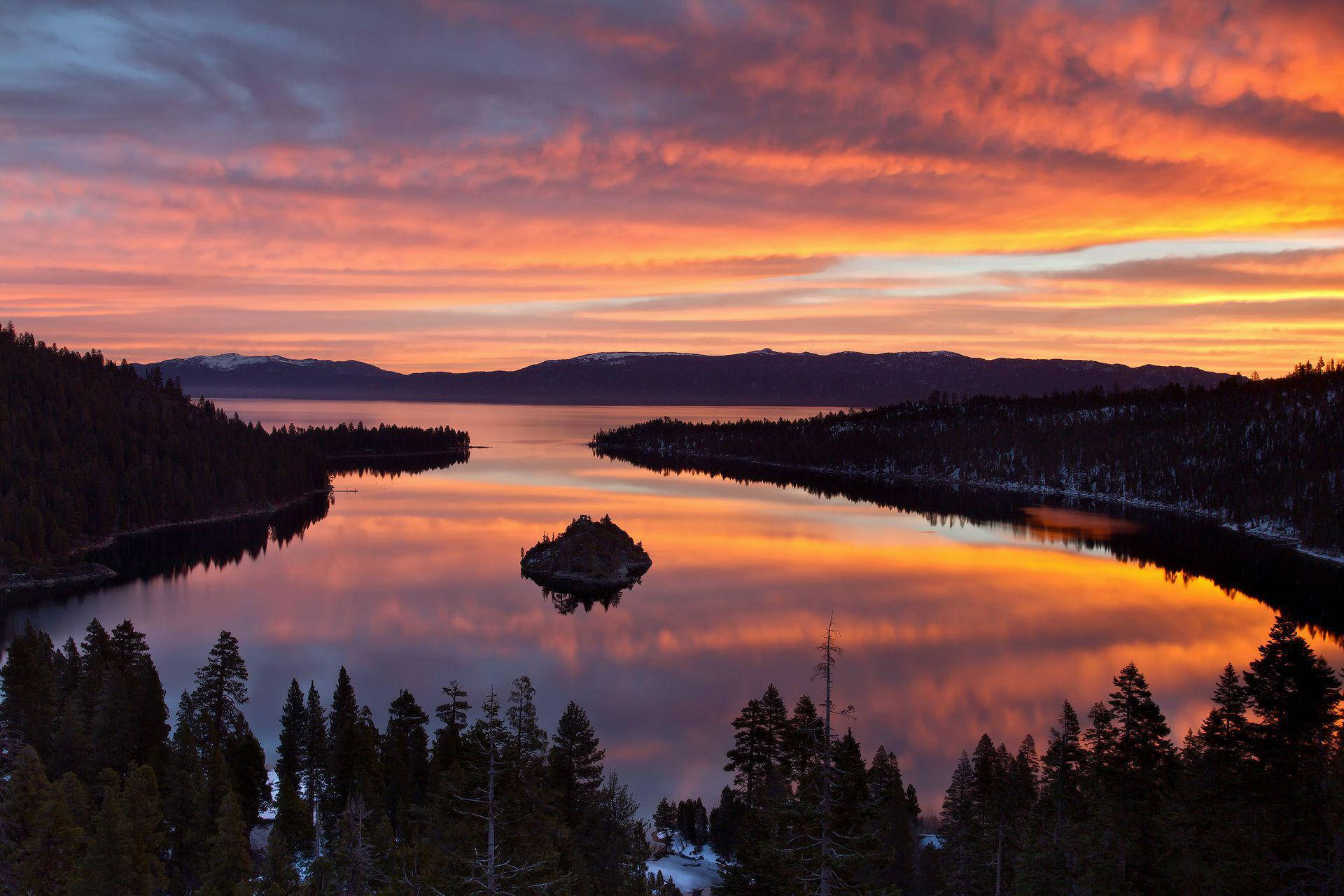 Outdoor Island On Lake Background