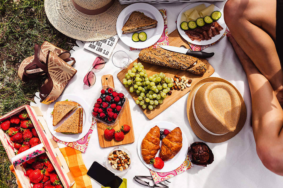 Outdoor Picnic Summer Desktop