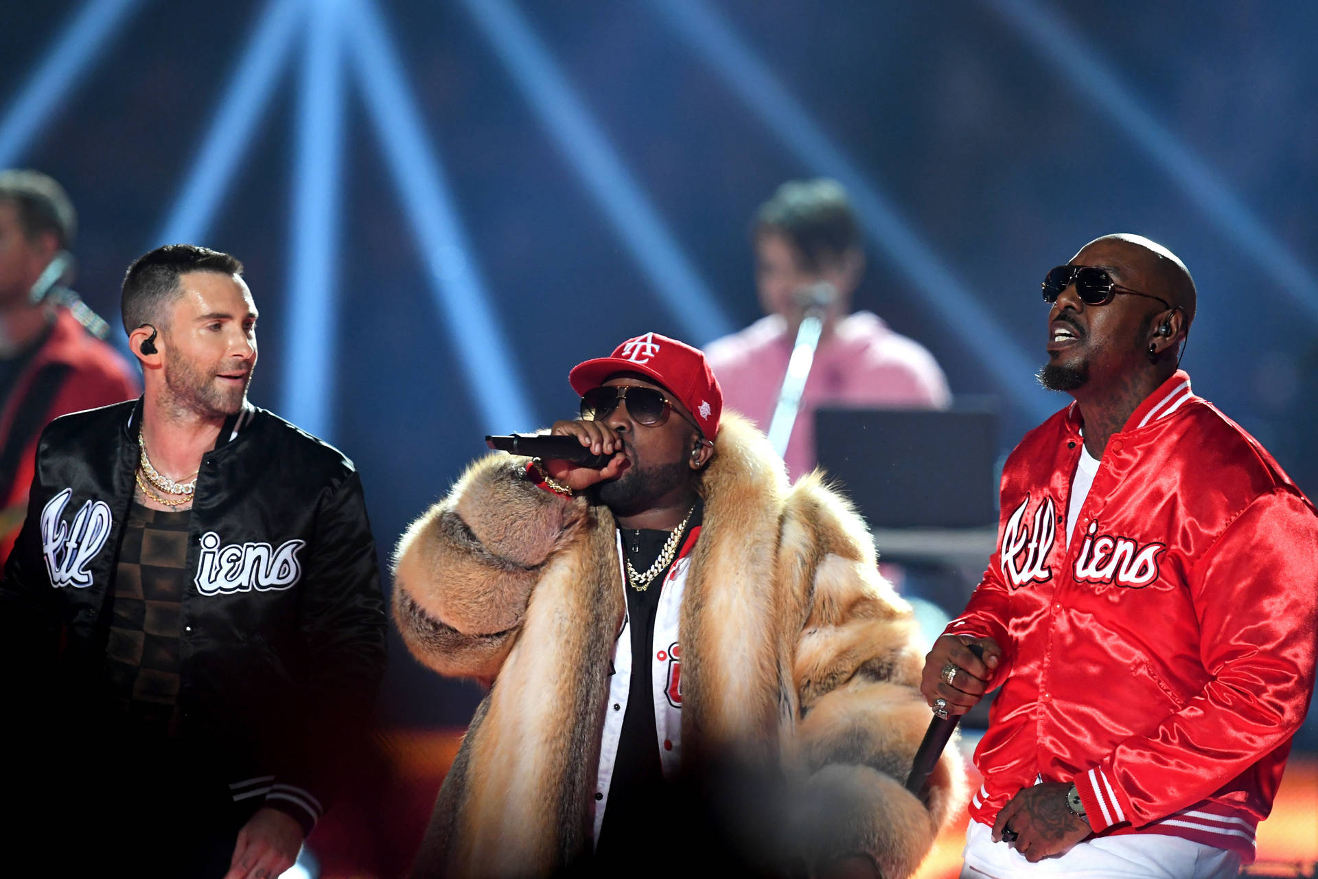 Outkast Big Boi Sleepy Brown Adam Levine