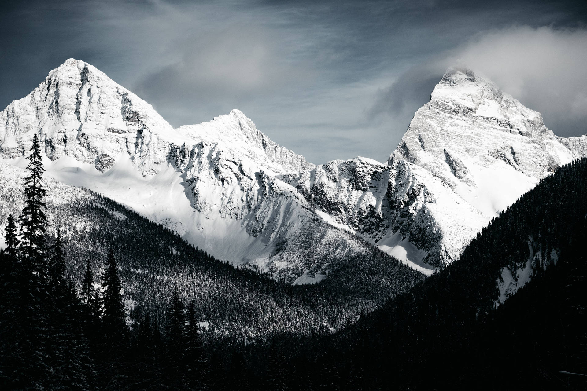 Overexposed Snow Mountain Photography Background