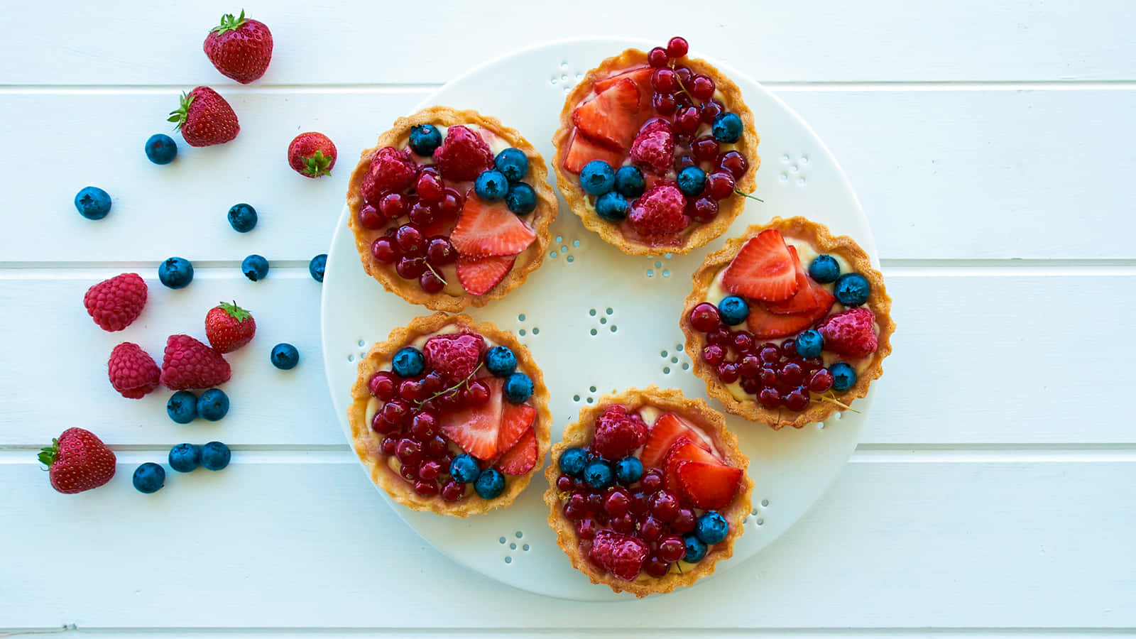 Overloaded Mini Fruit Tart Background