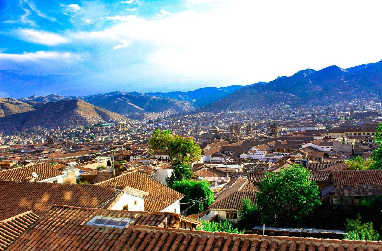 Overlooking The Stunning Cityscape Of Cusco, Peru From Mirador De San Blas Background