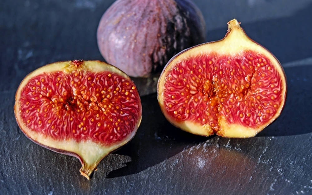 Overripe Common Figs